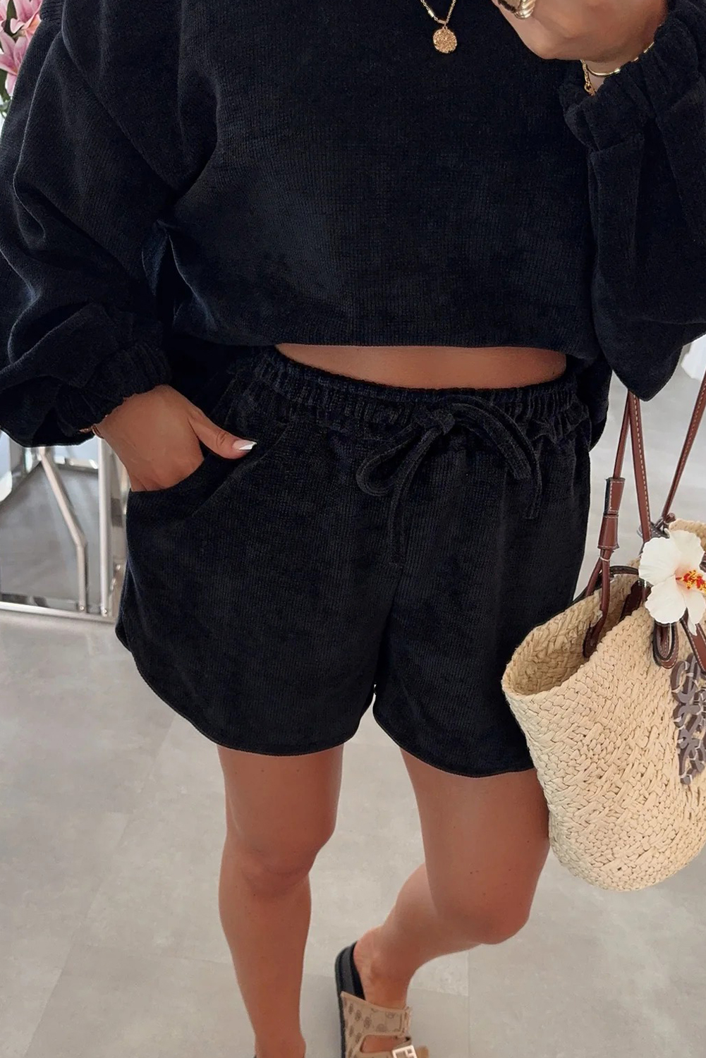 Fushia Solid Color Textured Knit Drop Shoulder Pullover Drawstring Shorts Set