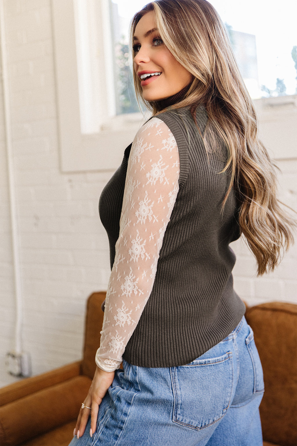 Light French Beige Western Ribbed Knit High Neck Sleeveless Waist Slim Fit Sweater Vest