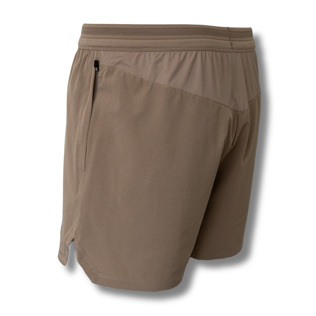 MEN’S | HYBRIFLEX SHORT : TAN