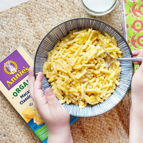 Annies Organic Macaroni And Classic Cheddar, Mac And Cheese, Dinner Side Or Snacks, 6 Oz
