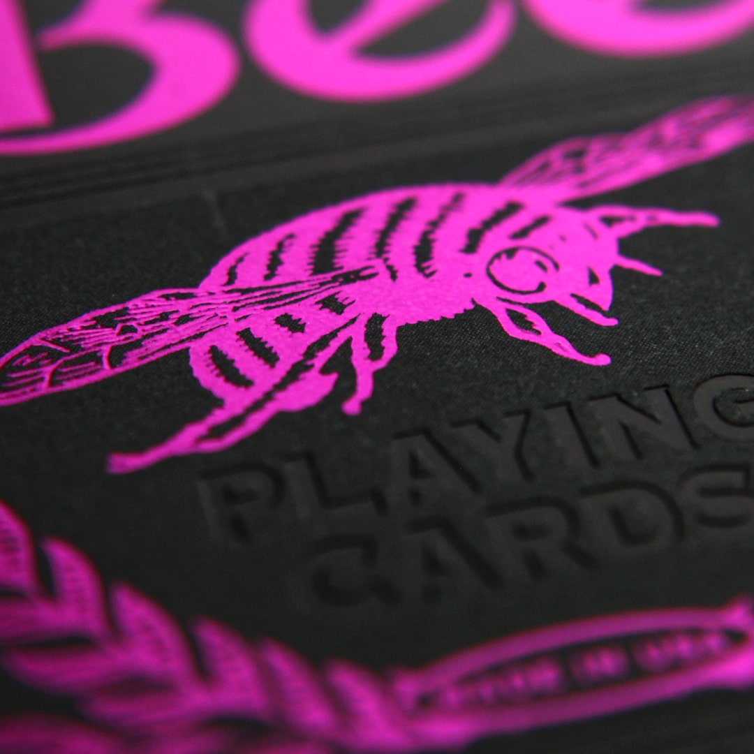 Bee Metalluxe Magenta Playing Cards – Rare Premium Foil Deck