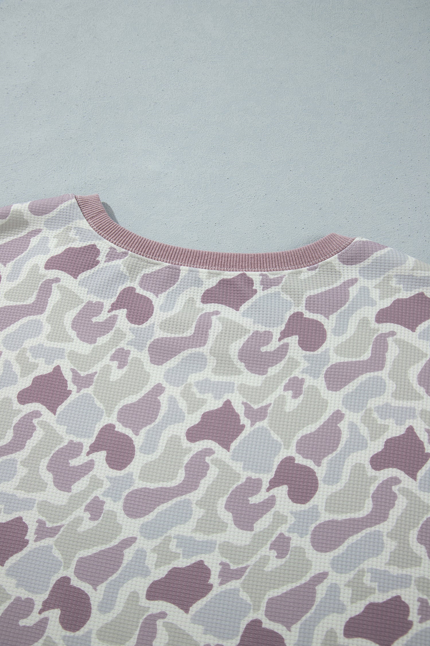 Green Camouflage Print Waffle Textured Pullover and Shorts Plus Size 2pcs Set
