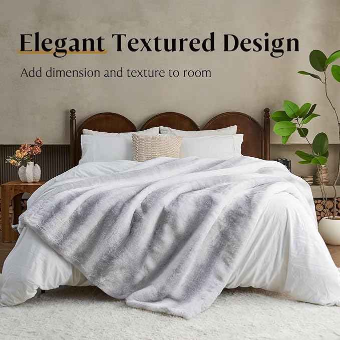 Luxury Faux Fur Blanket - Soft Warm Plush Blankets for Couch Sofa Bed, Fluffy Thick Throws for Bedroom, Office, Living Room, Decorative Reversible, Not Easy to shed- 50"x60", Grey/White