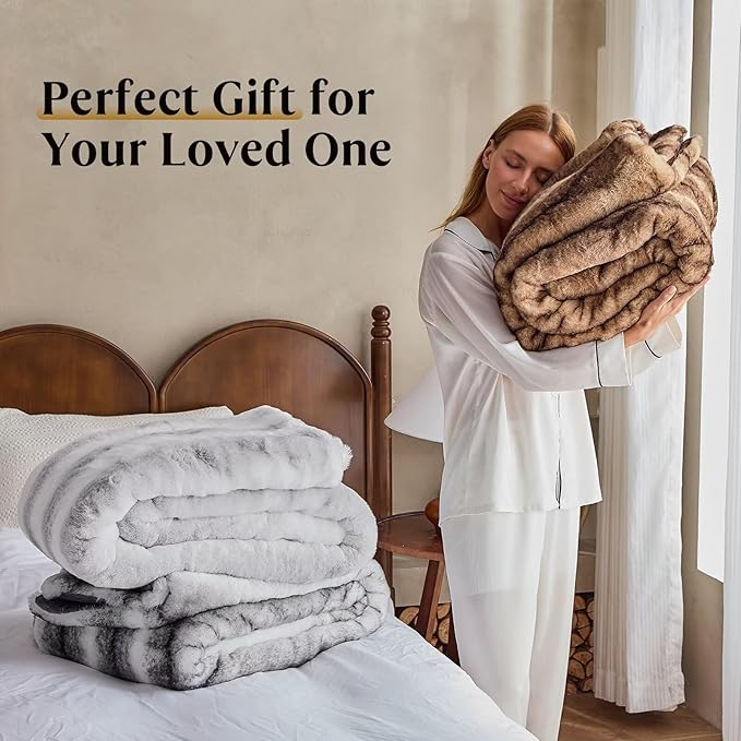 Luxury Faux Fur Blanket - Soft Warm Plush Blankets for Couch Sofa Bed, Fluffy Thick Throws for Bedroom, Office, Living Room, Decorative Reversible, Not Easy to shed- 50"x60", Grey/White