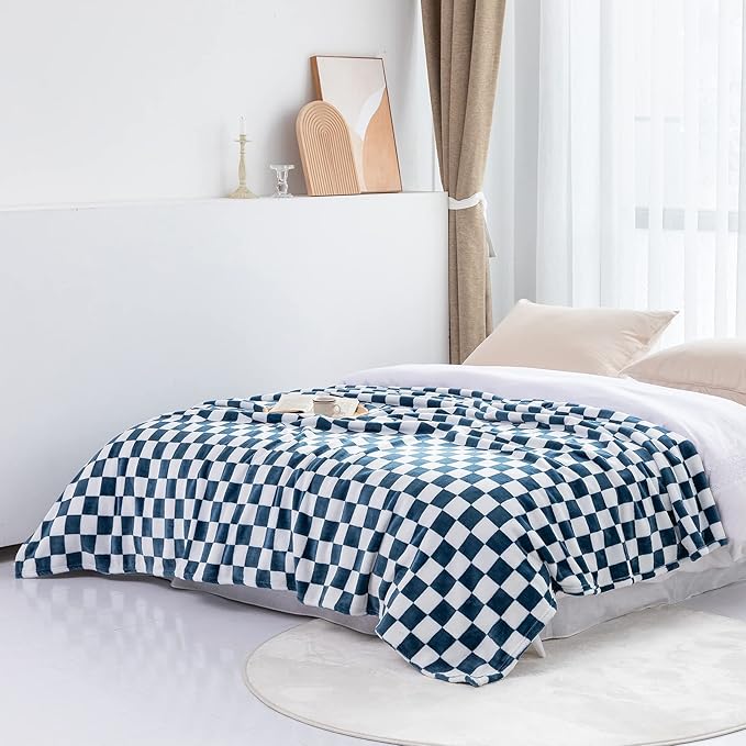 LOMAO Throw Blankets Flannel Blanket with Checkerboard Grid Pattern Soft Throw Blanket for Couch, Bed, Sofa Luxurious Warm and Cozy for All Seasons (Navy, 50"x60")