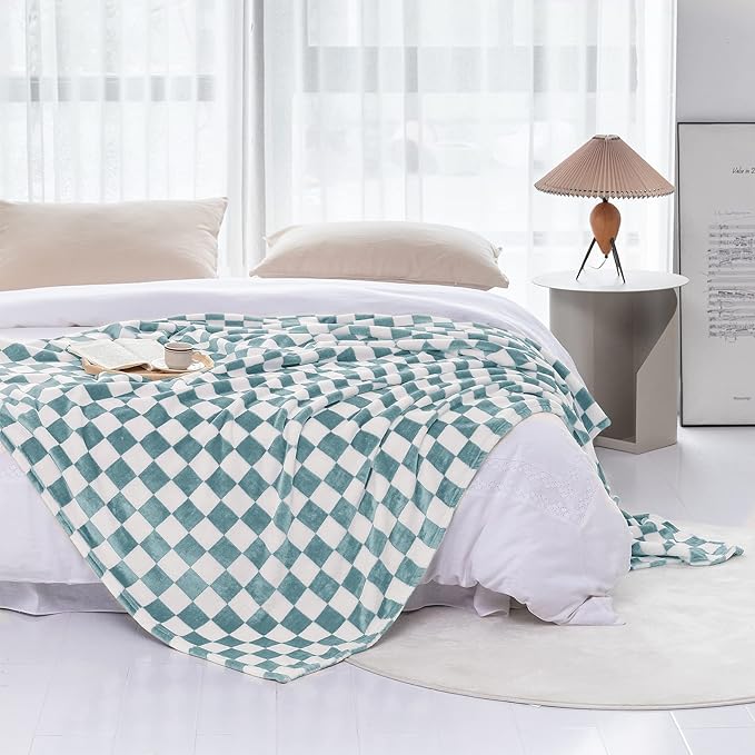 LOMAO Throw Blankets Flannel Blanket with Checkerboard Grid Pattern Soft Throw Blanket for Couch, Bed, Sofa Luxurious Warm and Cozy for All Seasons (Light Blue, 50"x60")