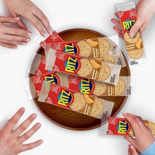 Ritz Peanut Butter Sandwich Crackers, Lunch Snacks, 8 Snack Packs (6 Crackers Per Pack)