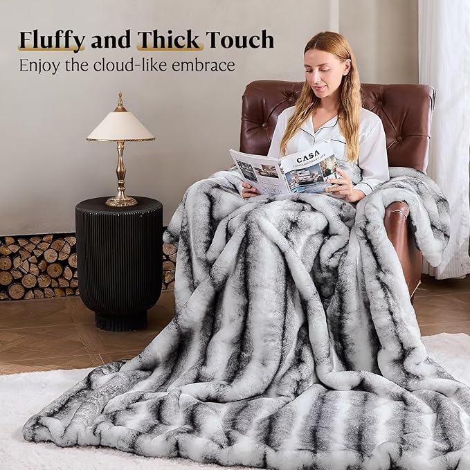 Luxury Faux Fur Blanket - Soft Warm Plush Blankets for Couch Sofa Bed, Fluffy Thick Throws for Bedroom, Office, Living Room, Decorative Reversible, Not Easy to shed- 70"x90", Black/White