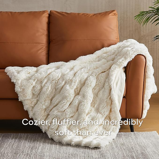 JELLYMONI Faux Fur Throw Blanket, White Fuzzy Cozy Plush Bubble Bed Blanket, Thick and Warm, Queen (90" x 90")
