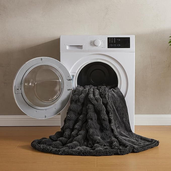 JELLYMONI Faux Fur Throw Blanket, Dark Grey Cozy Plush Bubble Bed Blanket, Thick and Warm, Twin (60" x 80")