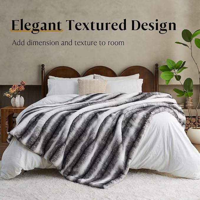 Luxury Faux Fur Blanket - Soft Warm Plush Blankets for Couch Sofa Bed, Fluffy Thick Throws for Bedroom, Office, Living Room, Decorative Reversible, Not Easy to shed- 50"x60", Black/White