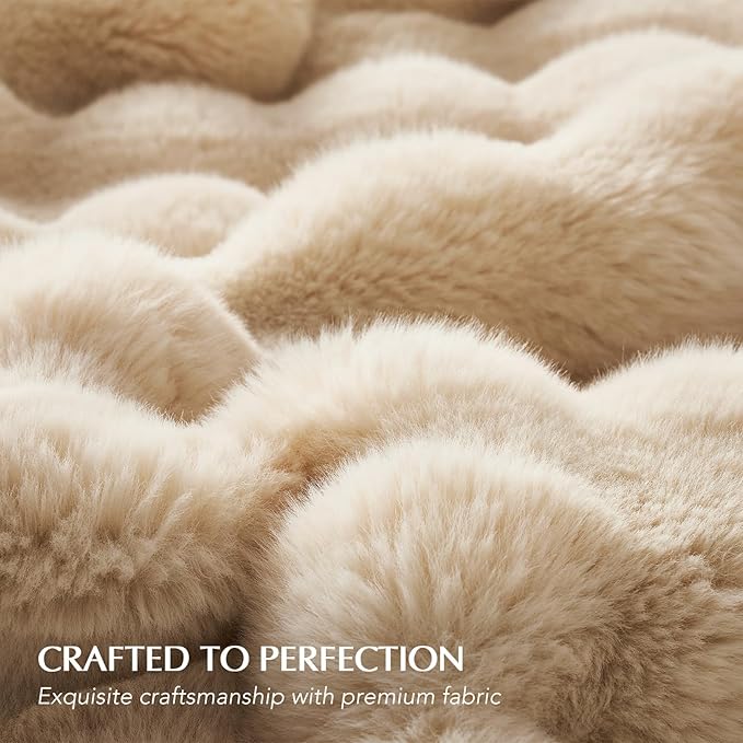 EVERGRACE Ultra Soft Luxury Fluffy Ridgeline Faux Rabbit Fur Throw Blanket, Thick Warm Bubble Throw for Bed, Cozy Plush Reversible Blankets for Couch, Chair, Sofa, Cream, 50x60 Inches, 870 GSM