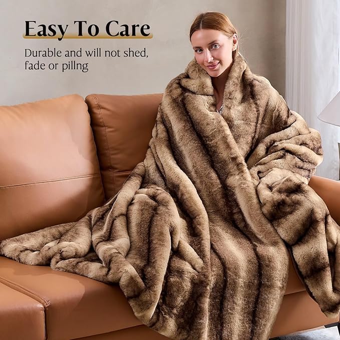 Luxury Faux Fur Blanket - Soft Warm Plush Blankets for Couch Sofa Bed, Fluffy Thick Throws for Bedroom, Office, Living Room, Decorative Reversible, Not Easy to shed - 70"x90", Brown