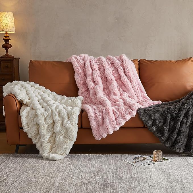 JELLYMONI Faux Fur Throw Blanket, Dark Grey Cozy Plush Bubble Bed Blanket, Thick and Warm, Twin (60" x 80")