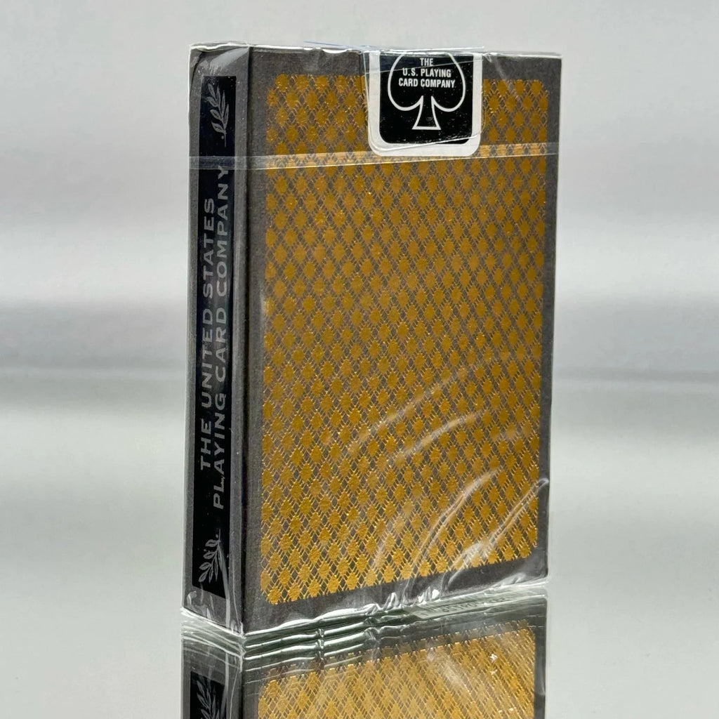 Bee Gold Metalluxe Playing Cards – Limited Edition (2,800 Decks)