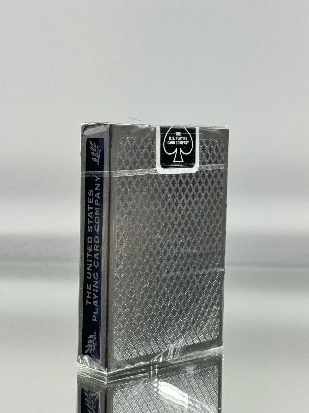 Bee Silver Metalluxe Playing Cards – Limited Edition (2,800 Decks)