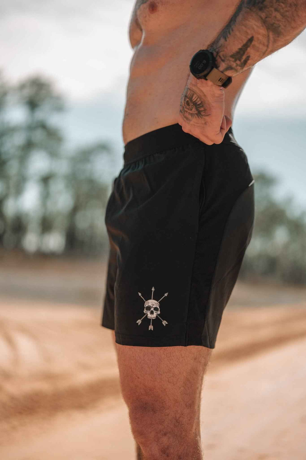 MEN'S | MOTTO SHORT : BLACK
