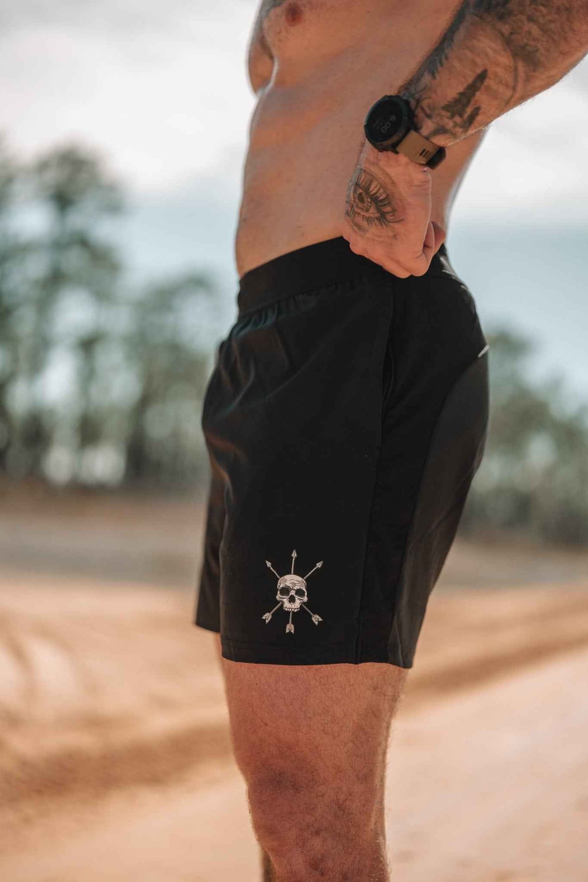 MEN'S | MOTTO SHORT : BLACK