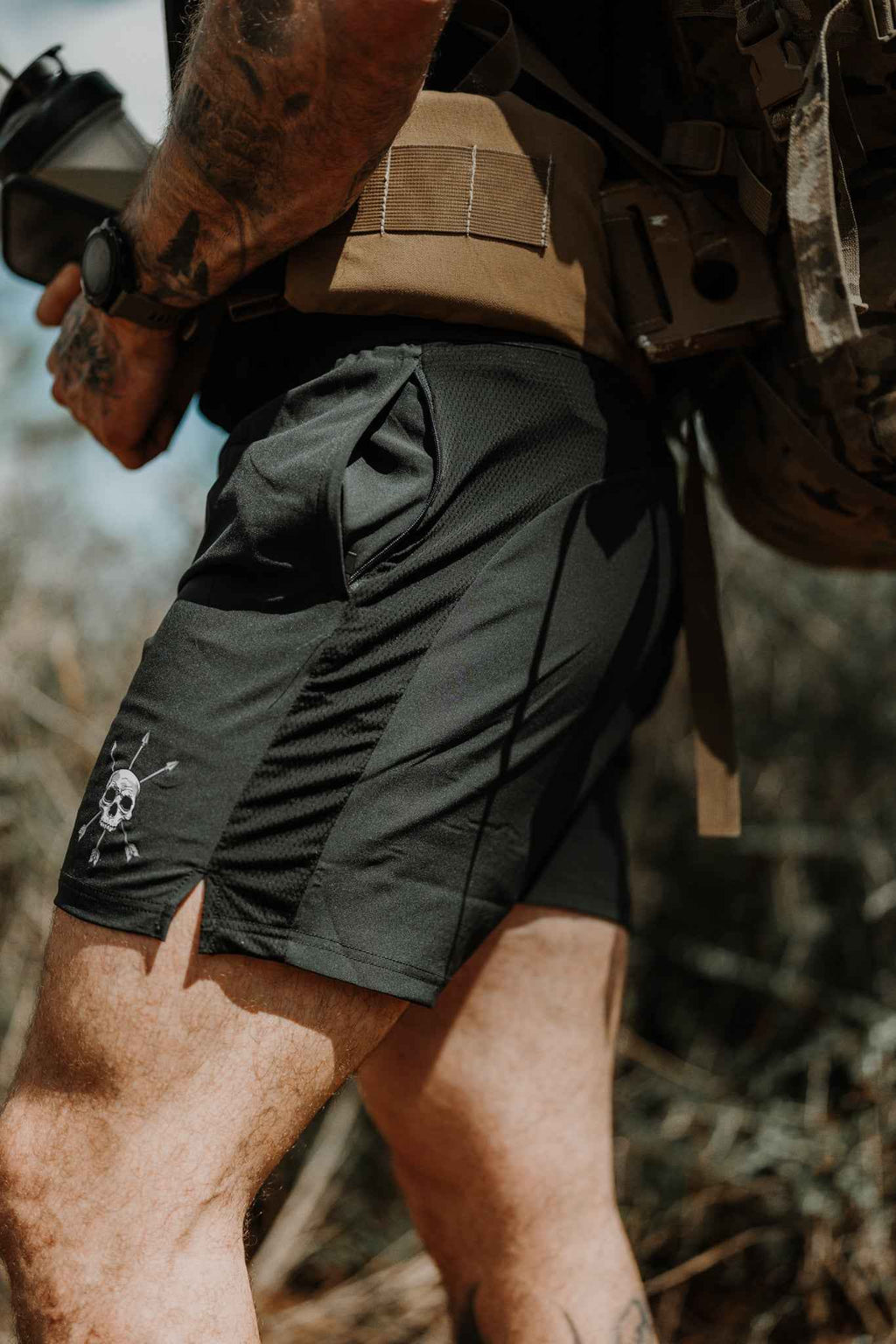 MEN'S | MOTTO SHORT : BLACK
