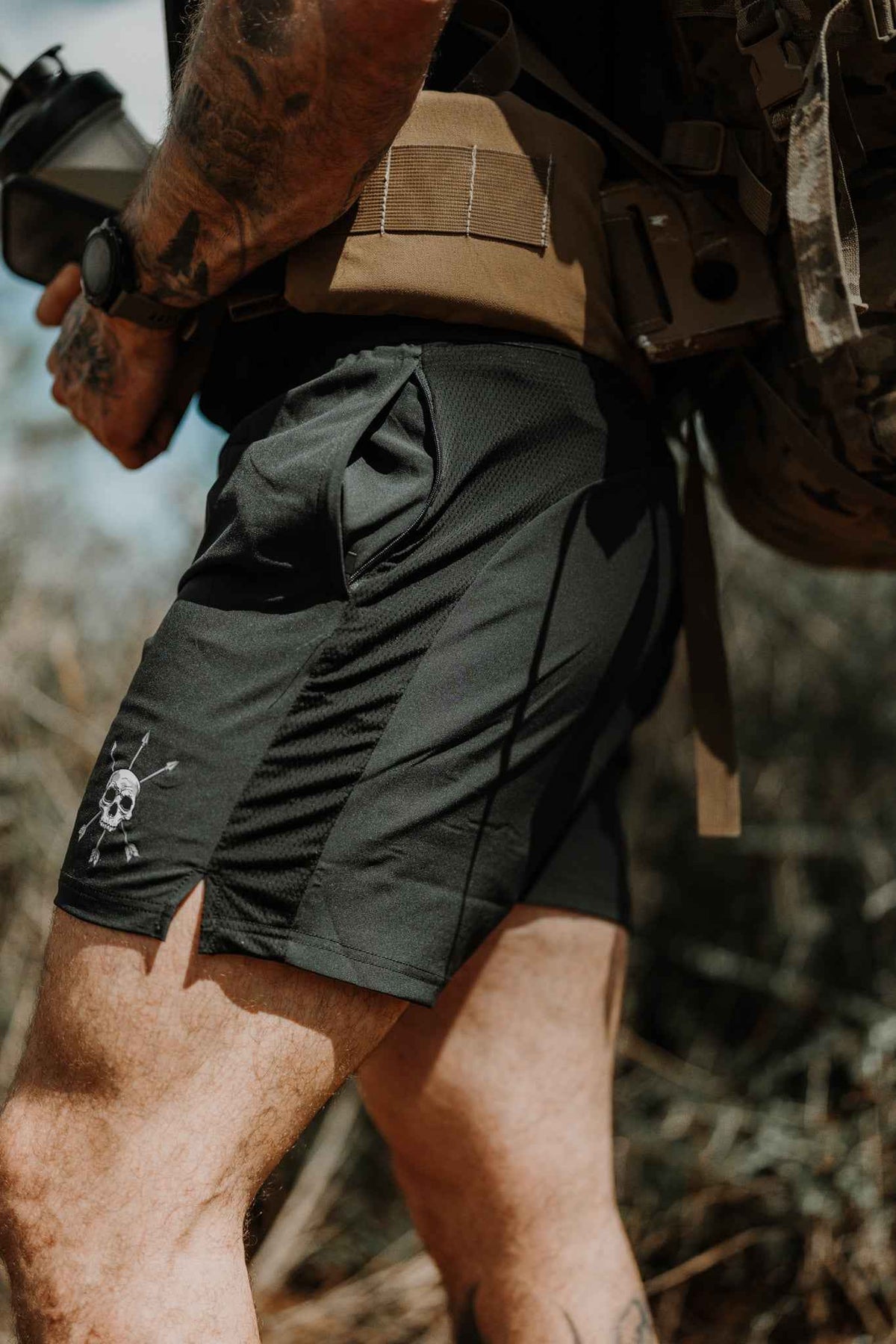 MEN'S | MOTTO SHORT : BLACK
